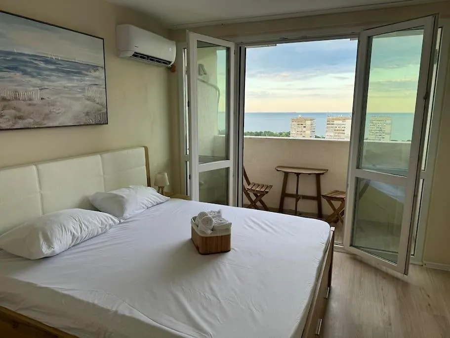 Appartamento Апартамент Панорама Лазур Burgas Bulgaria