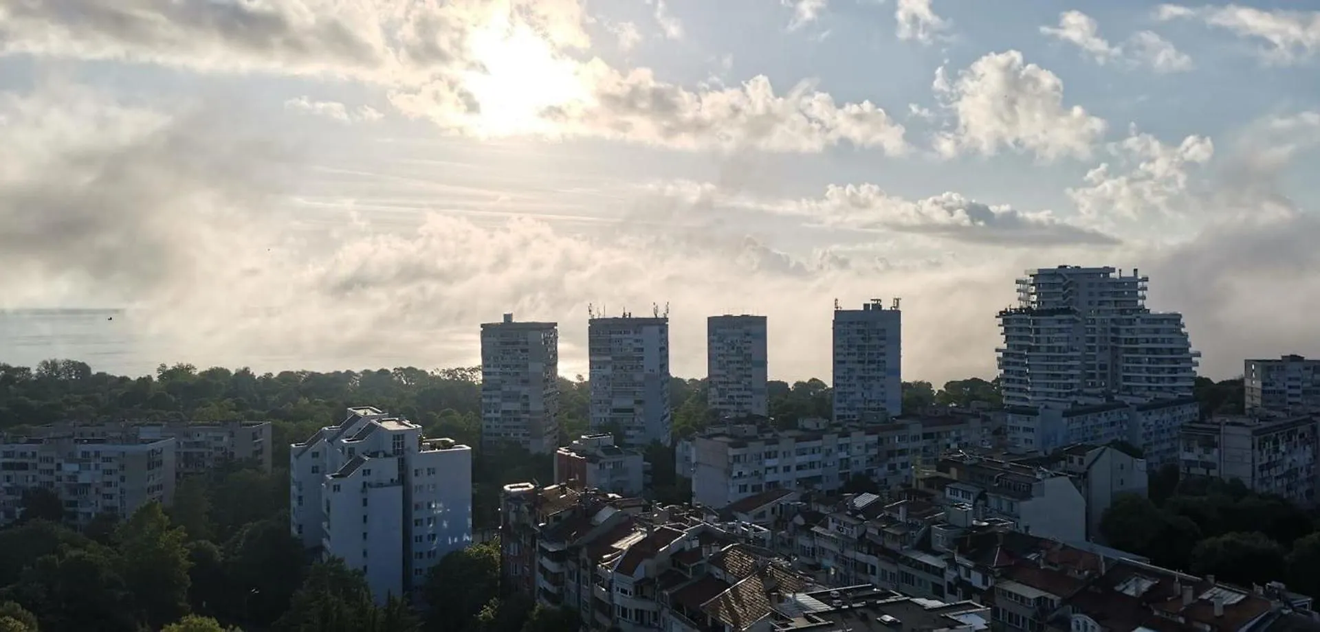 Апартамент Панорама Лазур Burgas Appartamento