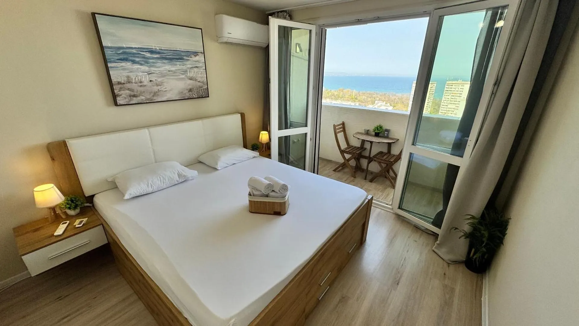 Appartamento Апартамент Панорама Лазур Burgas